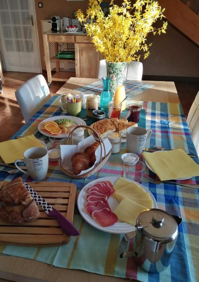 Bed and Breakfast Alabrena Feneyrols Экстерьер фото